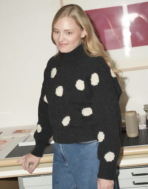 Fri Sweater Woman