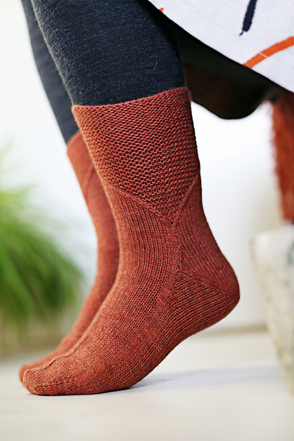 Kulmasta kulmaan socks