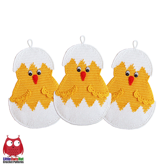 112 Little Chicken Easter decor or potholder
