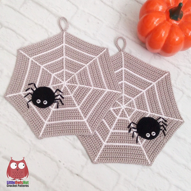 264 Spider's web decor