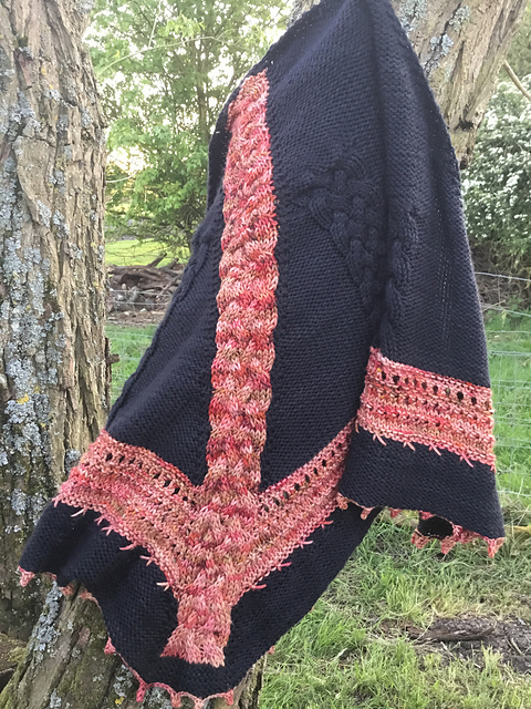 Crann Tara Shawl