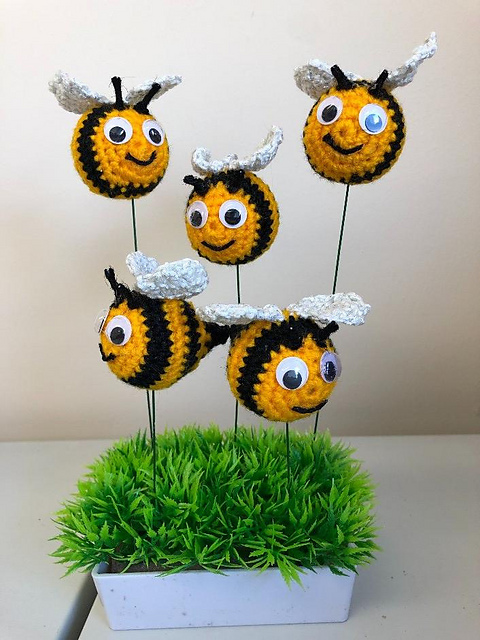 Busy Bee Desk Ornament