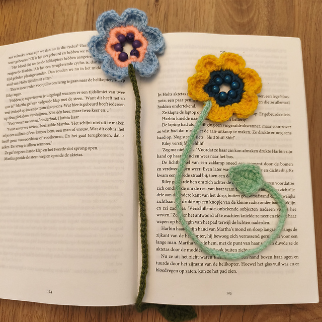Beaded Flower Bookmark