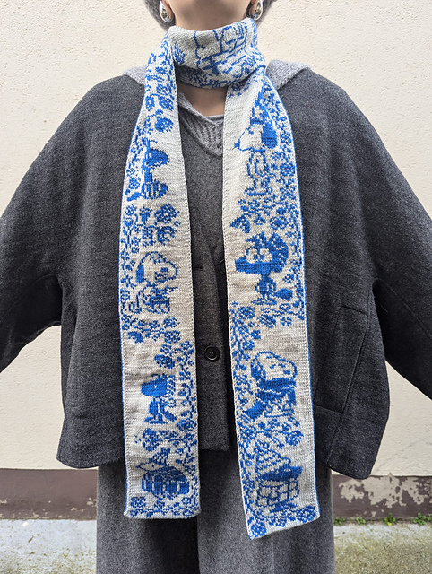 Dog and Bird Porcelain Scarf