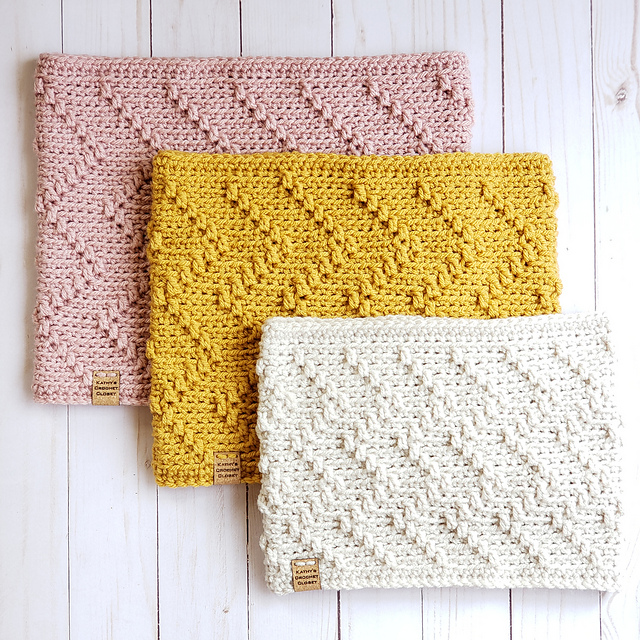 Zigzag Cowl