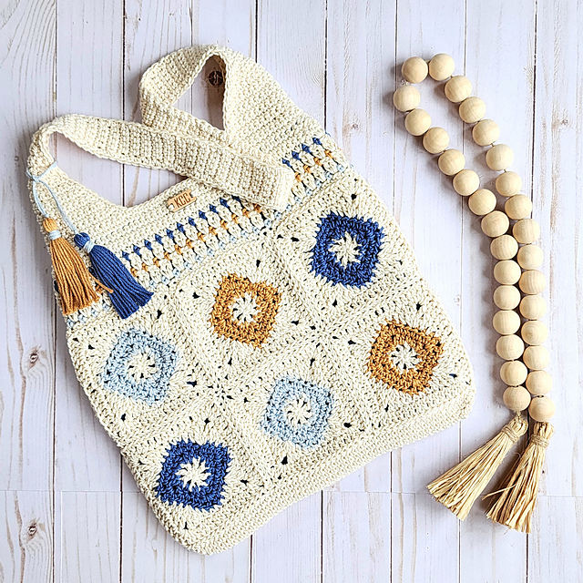 Diamond Daze Shoulder Bag