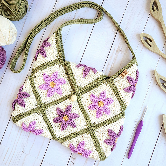 Star Flower Crossbody Bag