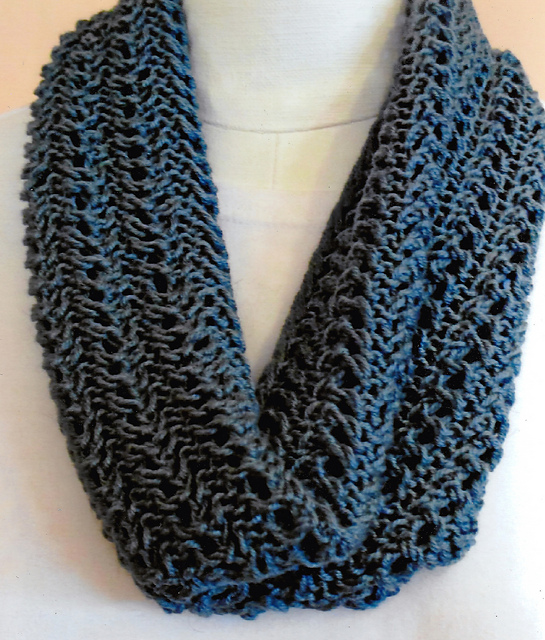 Rose Lace Cowl