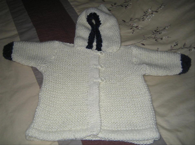 636 - Manteau a capuche