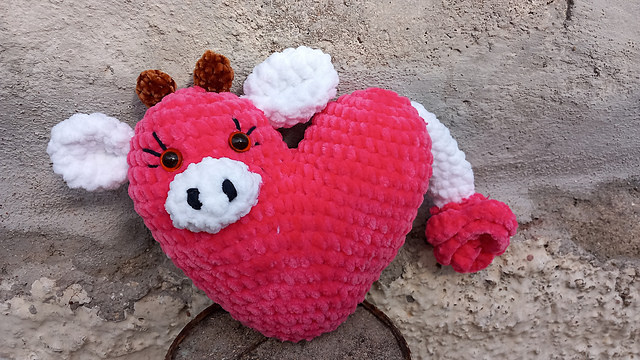 BIBI the heart cow