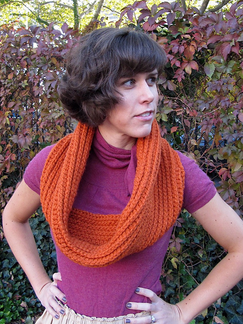 Pumpkin Circle Scarf Pattern