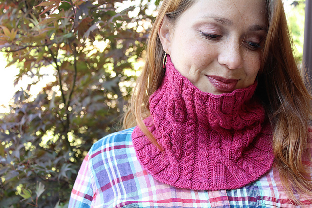 Plummy Cowl