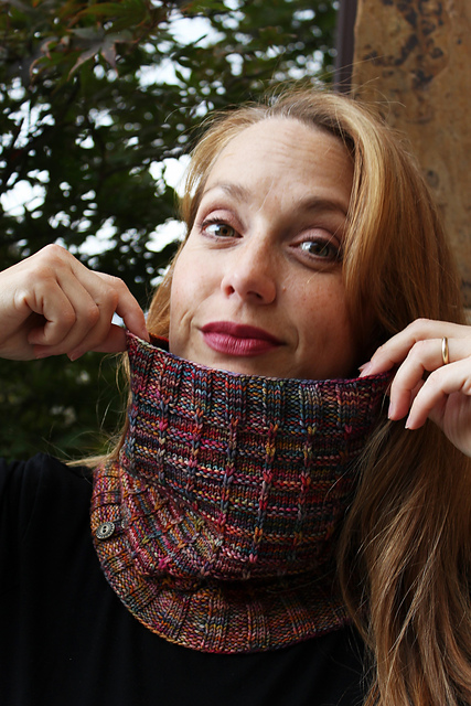 Carrasco Cowl