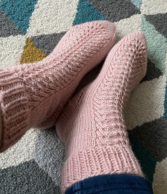 Old Shale Bed Socks