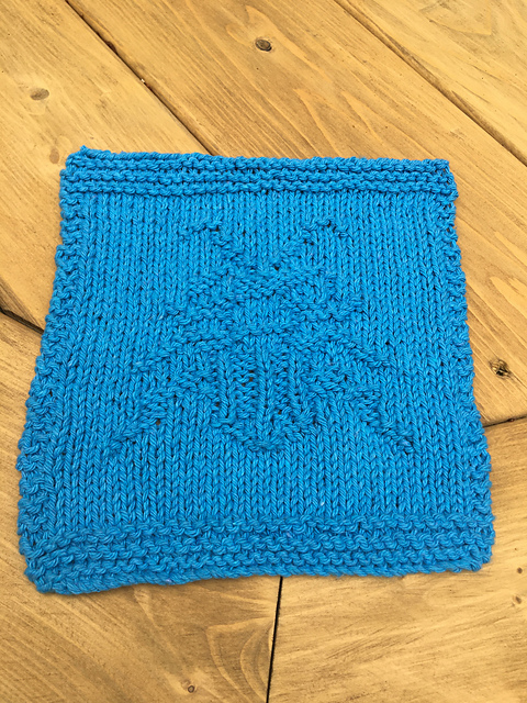 Cuddly Cricket Dishcloth