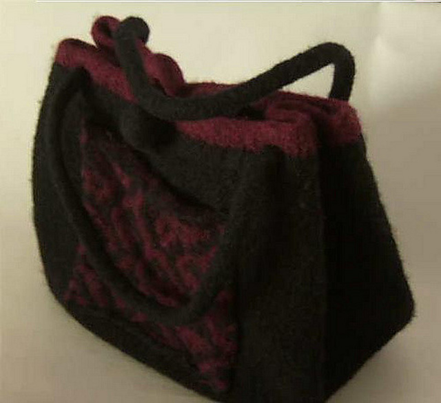 Felted Bag TÜRKMEN