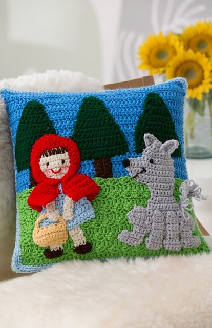 Ravelry: Red Riding Hood Pillow pattern by Michele Wilcox