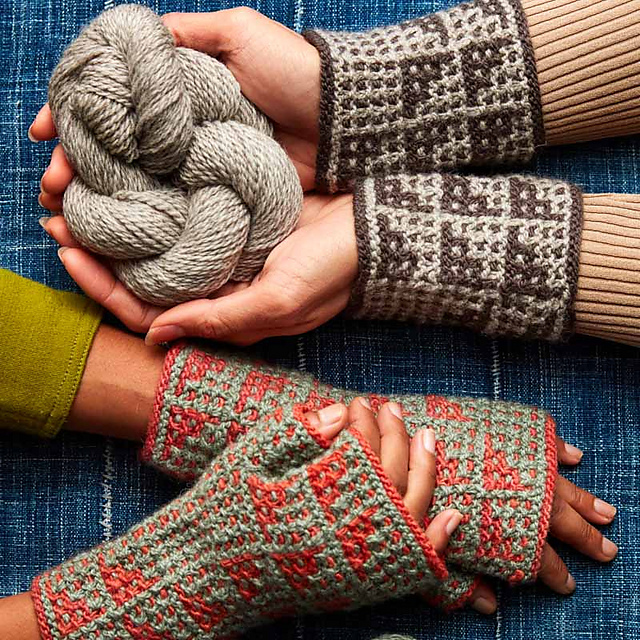 Ocean Waves Mitts & Wristwarmers