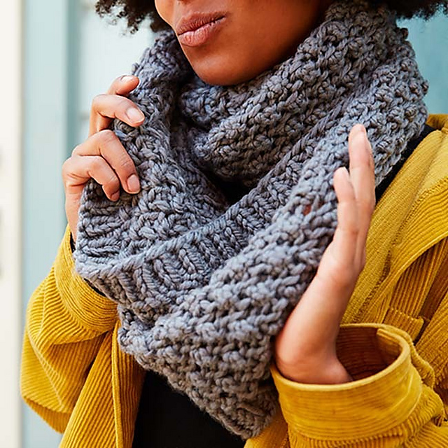 Brambleberry Cowl