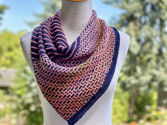 Strawberry Mountain Cowl