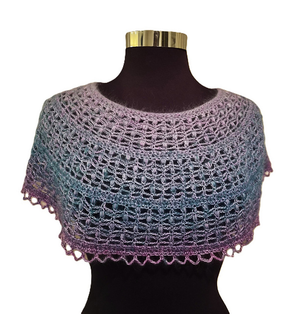 Buxton Capelet