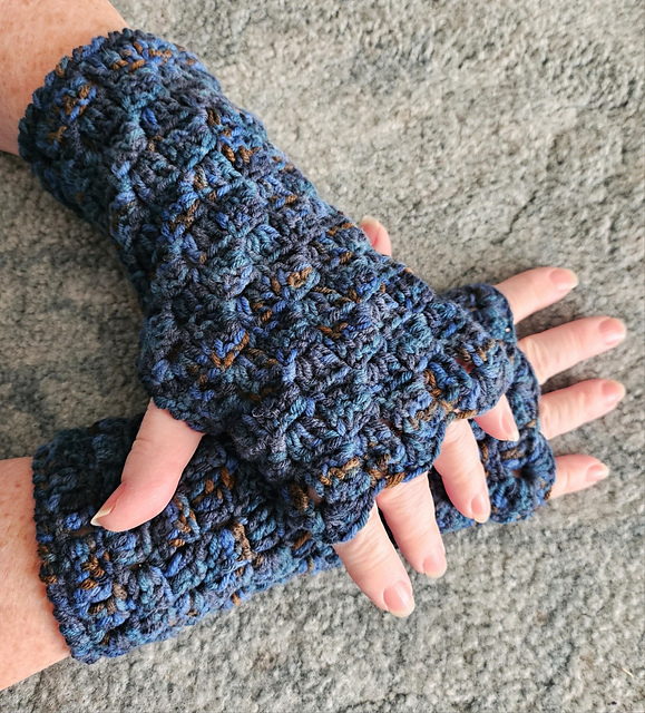 May's Mittens