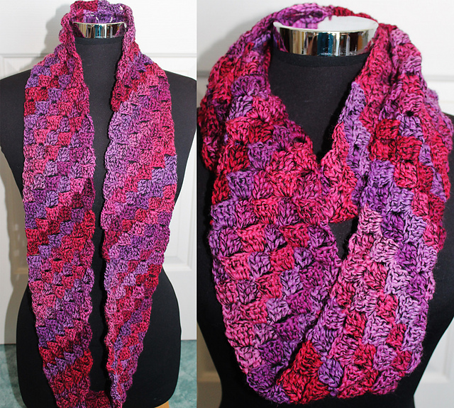 Waffled infinity scarf