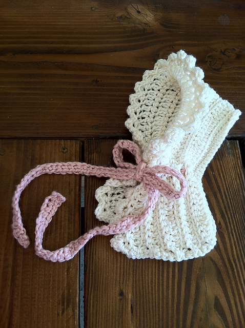 Vintage Inspired Pixie Bonnet