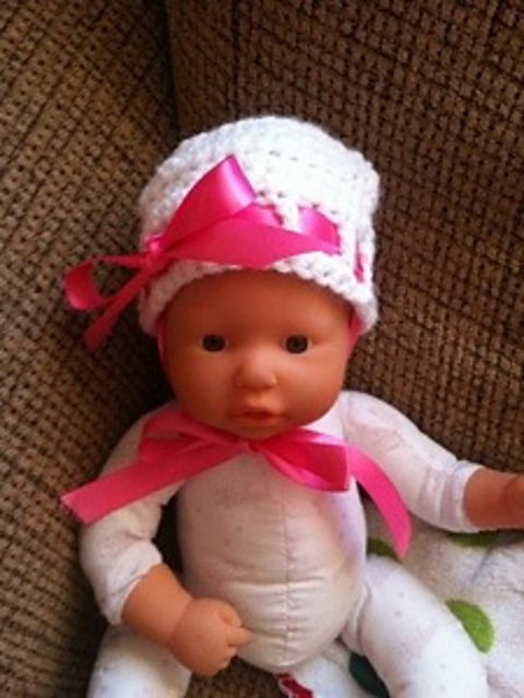 Preemie Hat with Ribbon