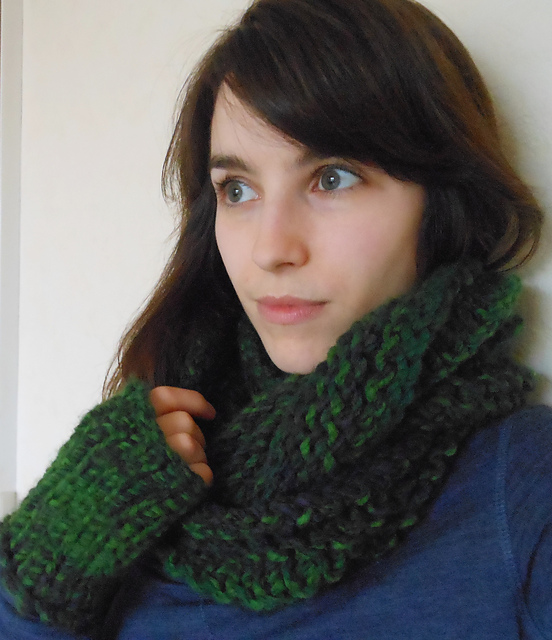 Kinsale Fingerless Mittens