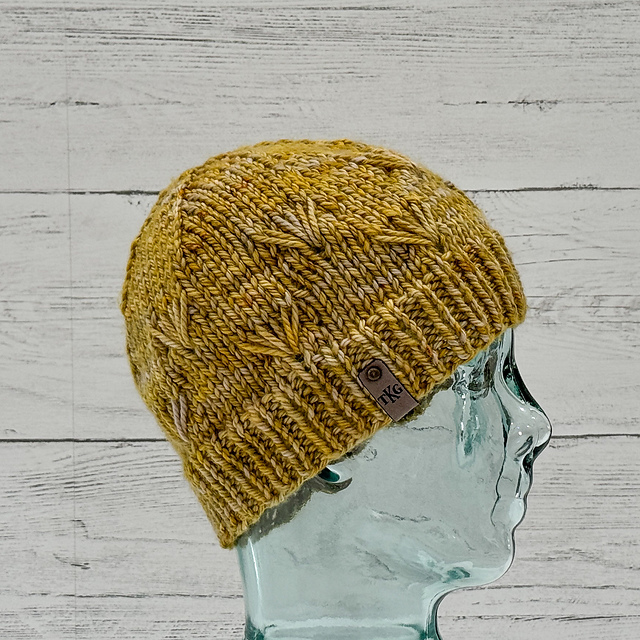 Graceful Sprout Beanie (Bulky)