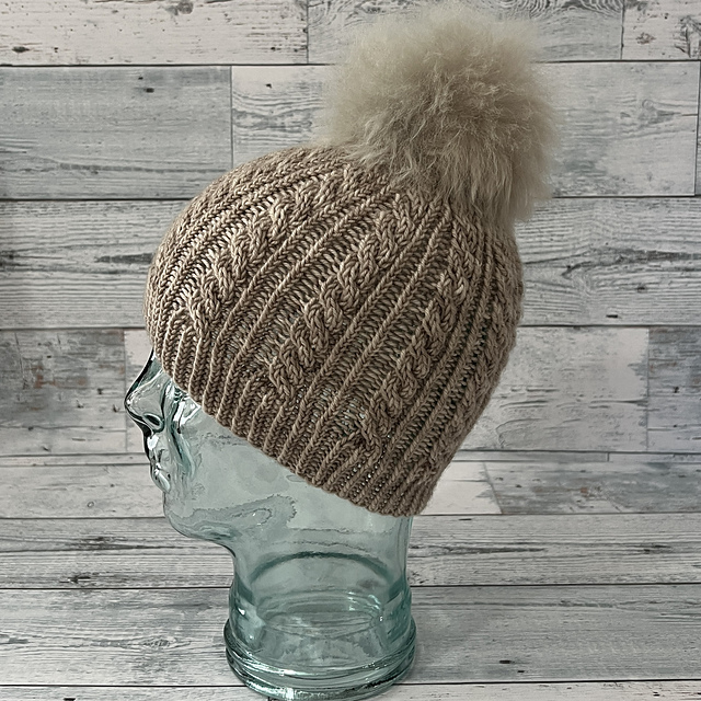Thief Knot Beanie (DK)
