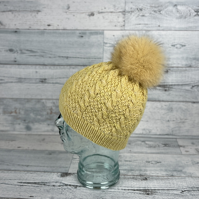 Ravelry Bowser Beanie DK pattern by Kelly Gaffney