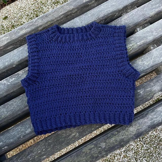 Cropped crochet vest