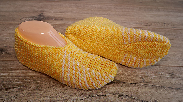 Yellow easy slippers