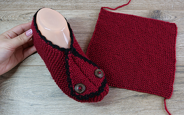 Rectangle Slippers