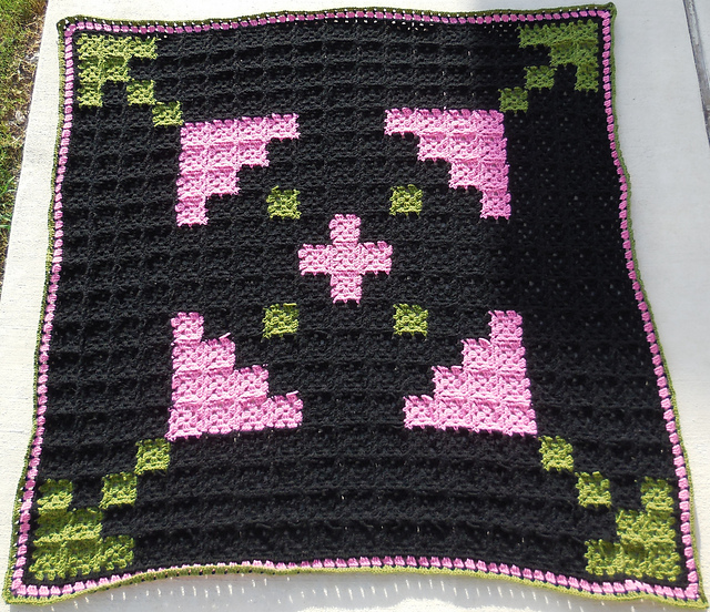 Nordic Tulip Baby Blanket