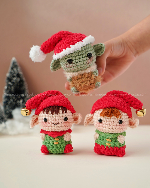 Mini Christmas Elves