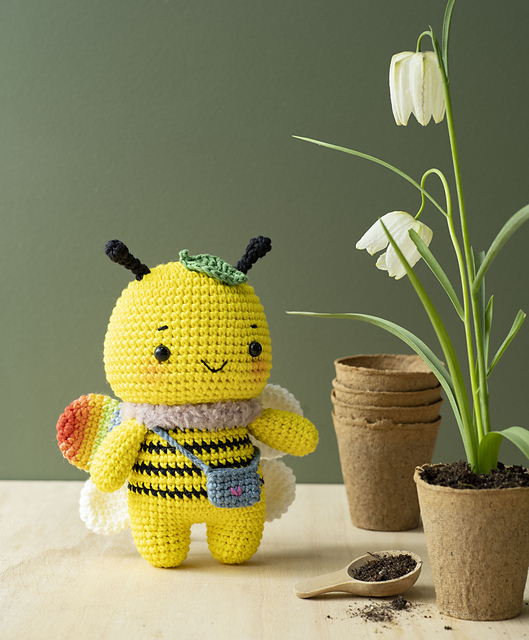 Anne l'abeille