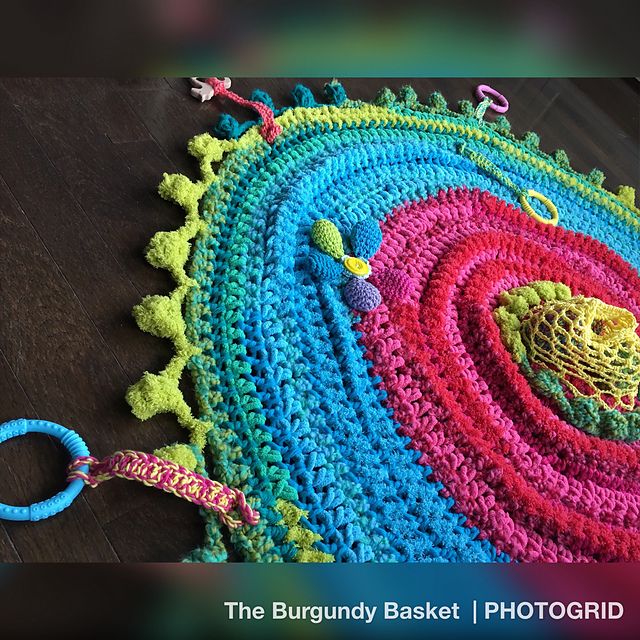 Romp and Roll Play Mat Blanket