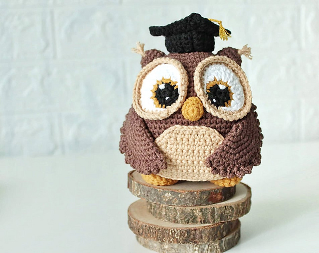 Crochet owl