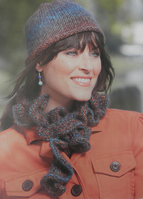 Long Spiral Scarf & Simple Hat -- Long Spiral Scarf
