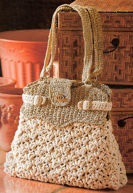 Puff Stitch Crowns Bag