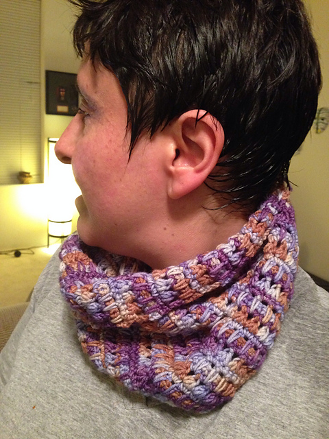 Puffs & Spikes Cowl