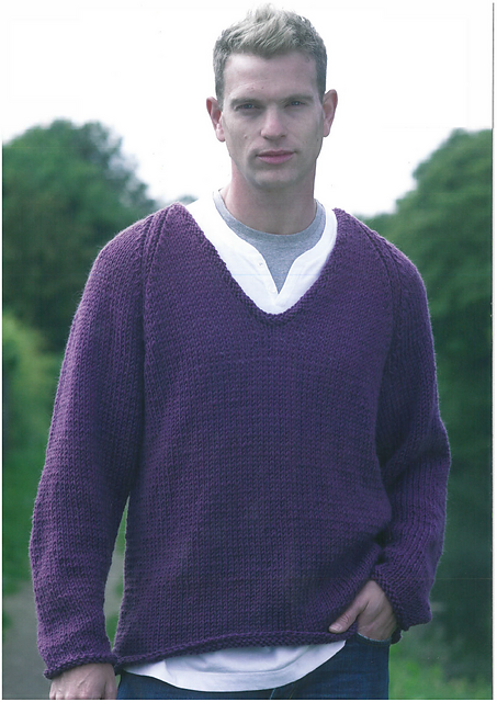 3260 Sweaters and Scarf