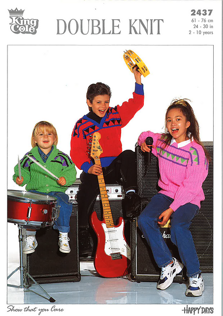 2437 Round and V Neck Sweaters and Jacket