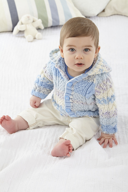 6178 Cardigans and hat