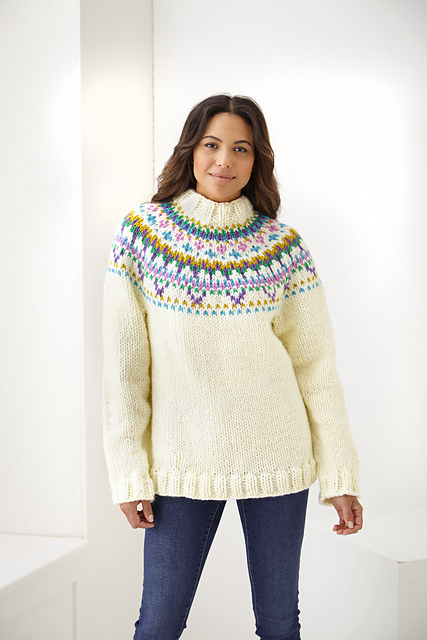 6196 Sweater and Accessories
