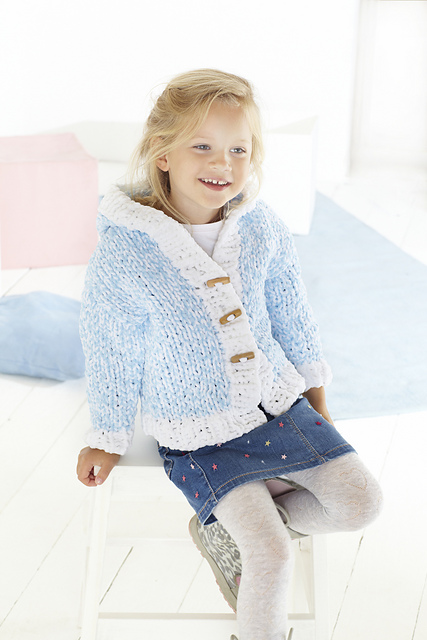 5601 Cardigan and pullover