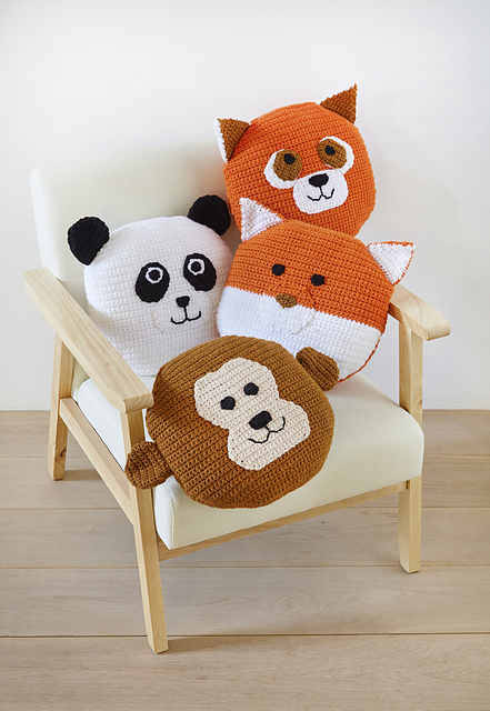 9179 Animal Cushion Covers